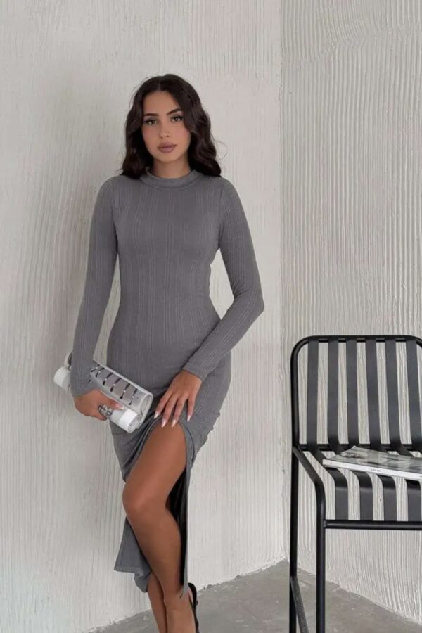 Rochie stilizată cu textură în rips și accent expresiv R1147 - imagine 4